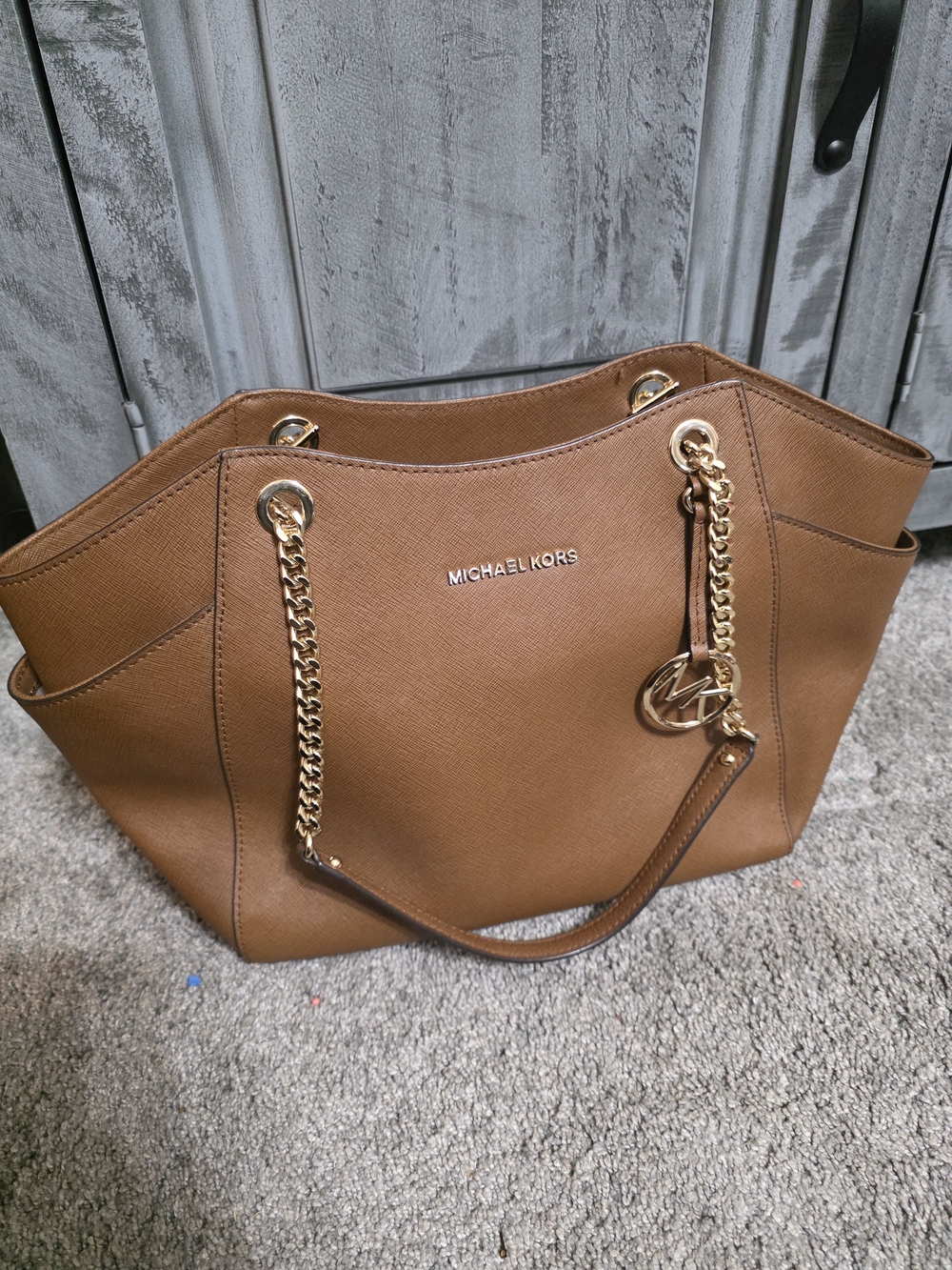Michael Kors Jet Set Medium Saffiano Leather Tote in Caramel